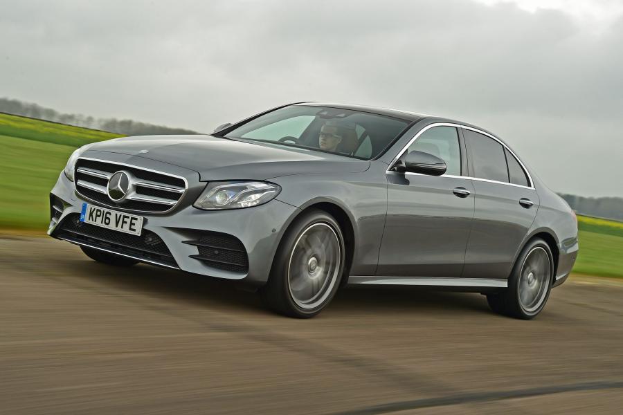  Mercedes-Benz E220 d AMG Line 2016 года  (UK) (фото 21 из 31)